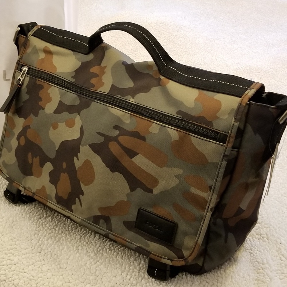 Fossil Travis Camouflage Messenger Bag